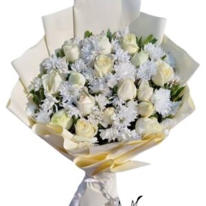 “Pure Elegance” – White Rose & Chrysanthemum Bouquet