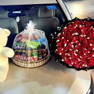 Red roses, Birthday gift in Islamabad