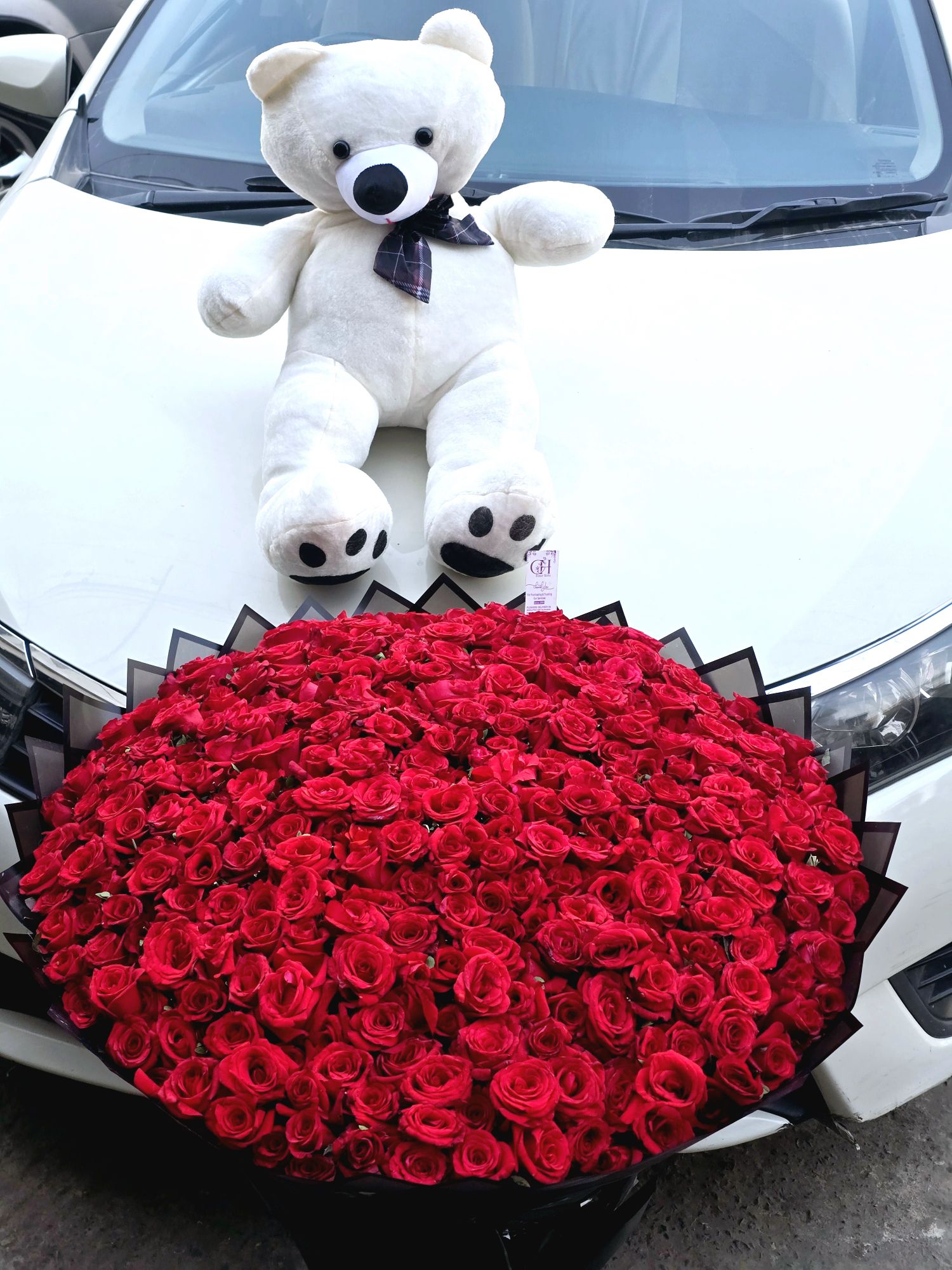 Same day flower delivery red roses bouquet with teddy